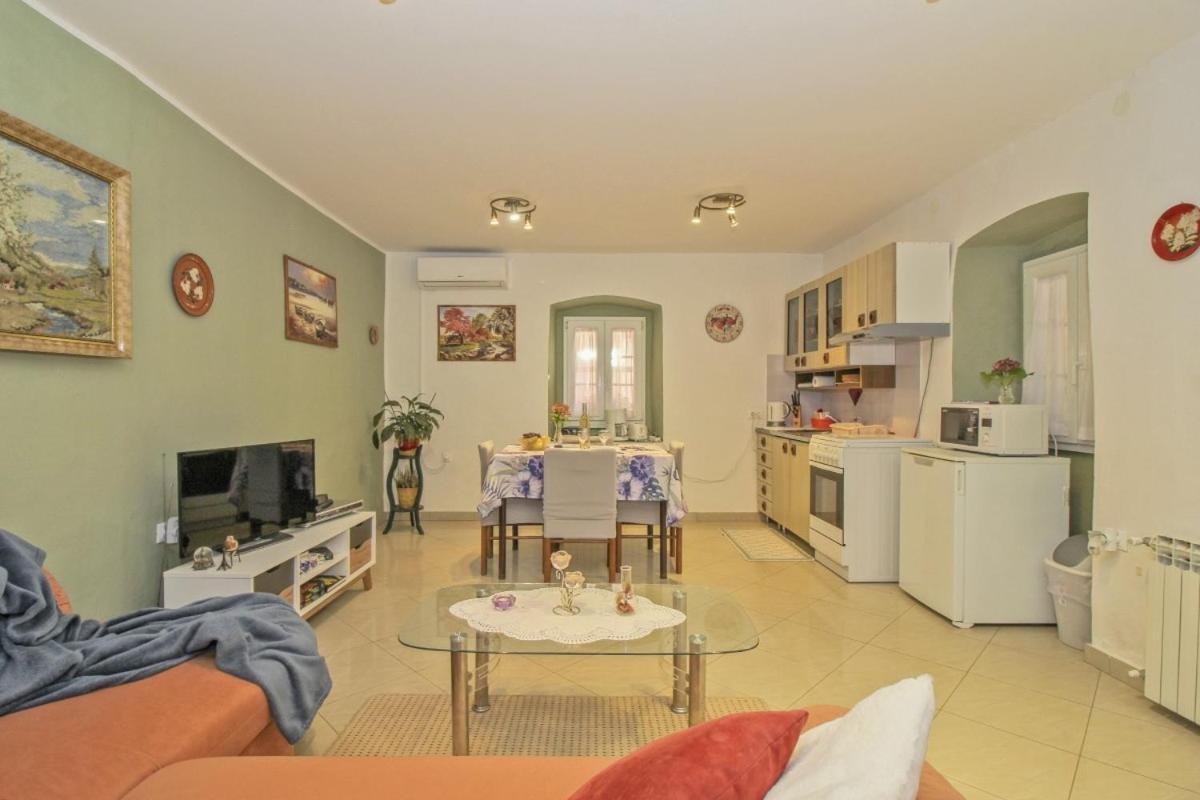 Вилла Antica In Jakacici - Haus Fuer 2-3 Personen Gracisce Экстерьер фото